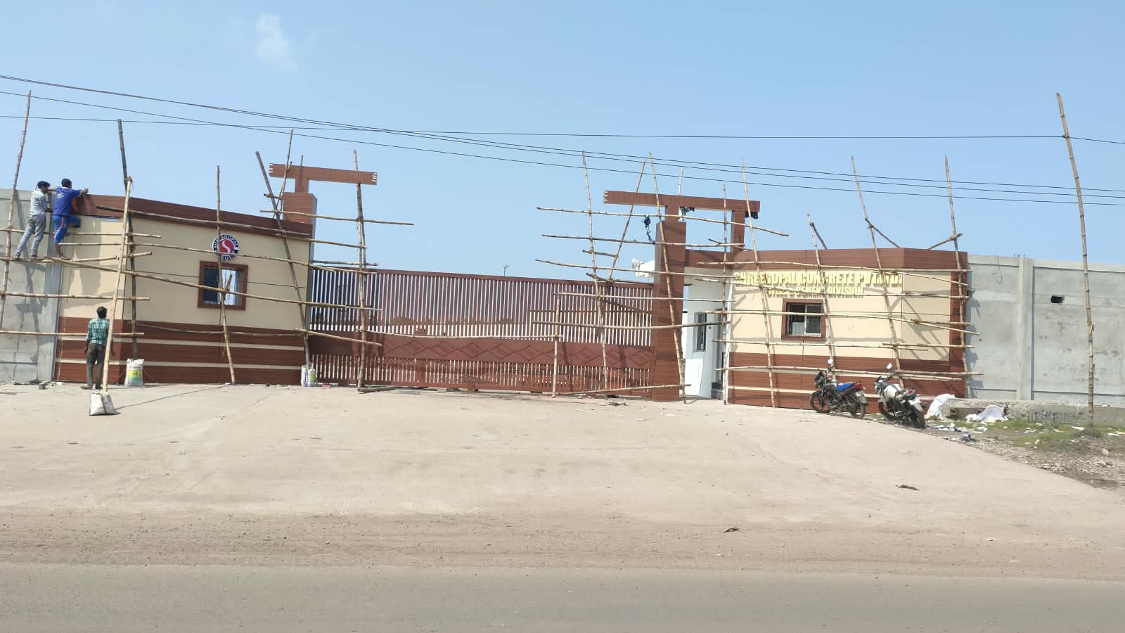 Modern ACP cladding installed on a commercial building facade